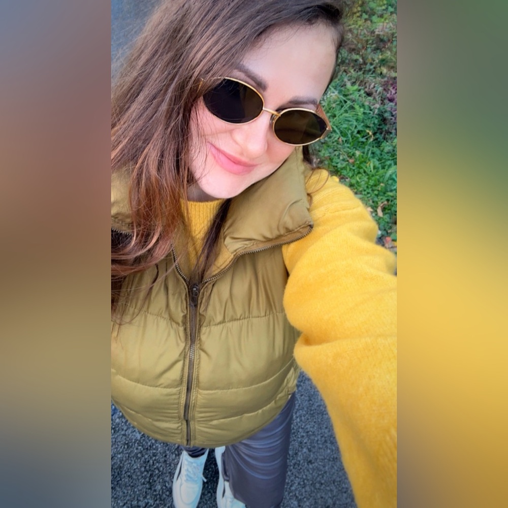 Yellow sweater 🟨🟡😍😀